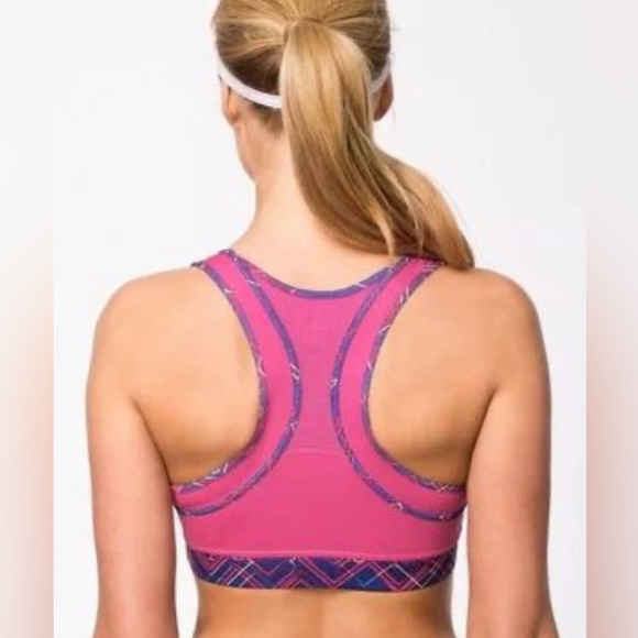 Limited Edition Puma Sports Bra - Picture 4 of 5